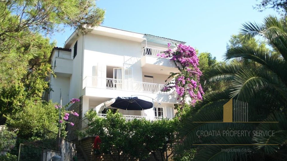 Hiša, 220 m2, Prodaja, Hvar