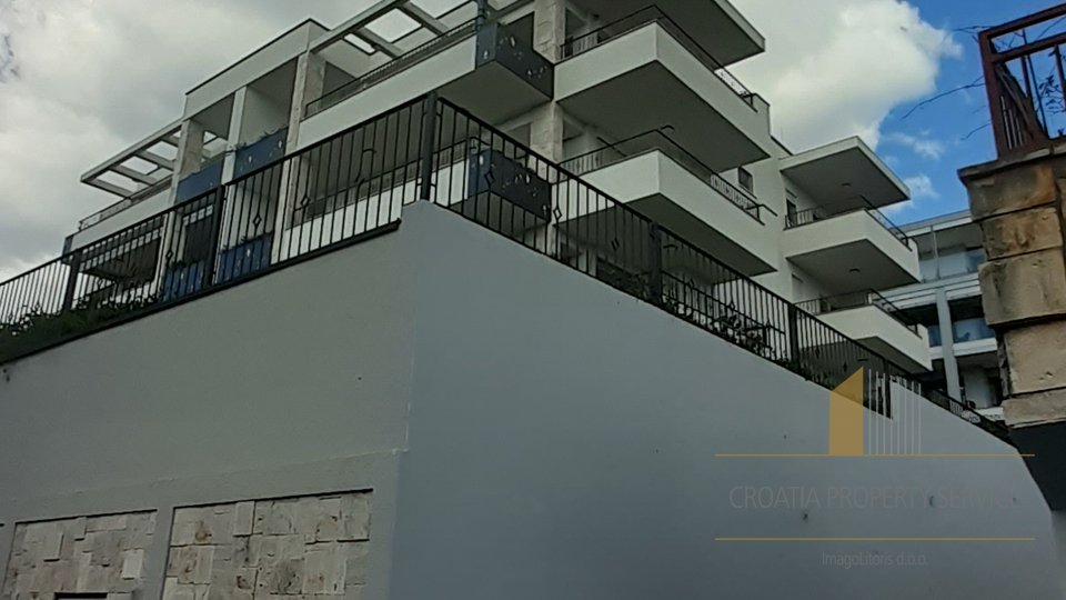 Appartamento, 117 m2, Vendita, Split