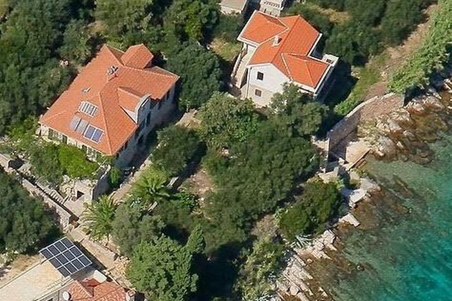 Beachfront stone villa in Starigrad, on paradise island of Hvar!