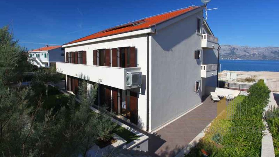 House, 746 m2, For Sale, Povlja