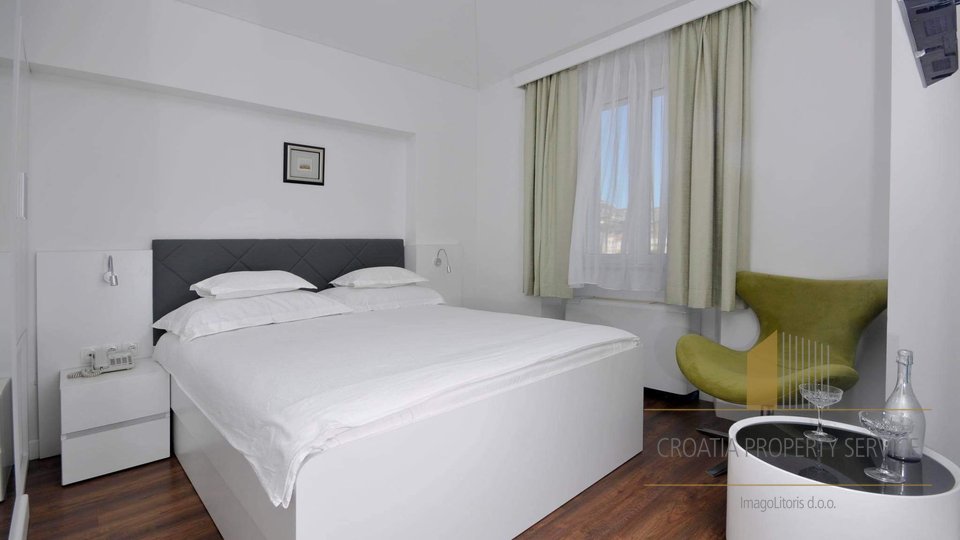 Fantastičan hotel prvi red uz more u samom srcu Trogira Ekskluzivna prodaja