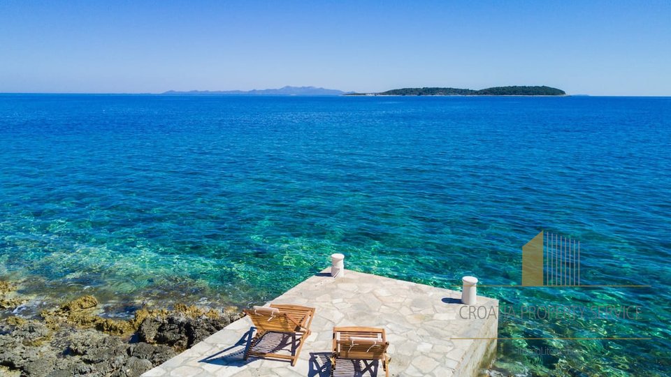 Luxury villa in a unique location first row to the sea! Fantastic view! The island of Korcula!