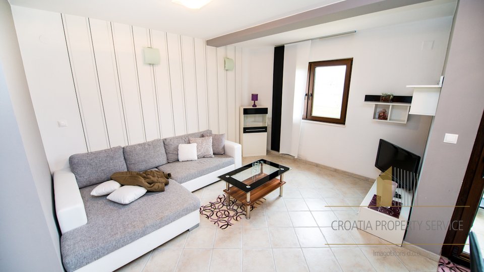 Villa with 5 apartments near Zadar , beautiful Seaview, second row to amazing beach!