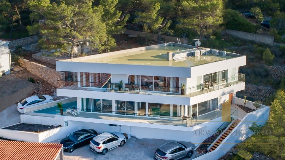Unique ultramodern villa on Hvar with fantastic sea views!