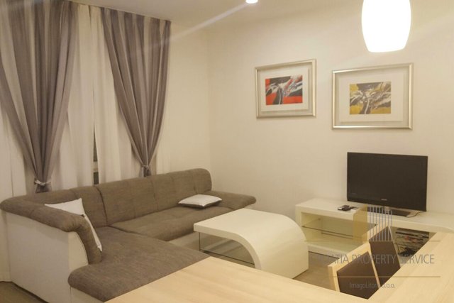 Modern, newly furnished apartment of 50m2 - Pazdigrad, Split!