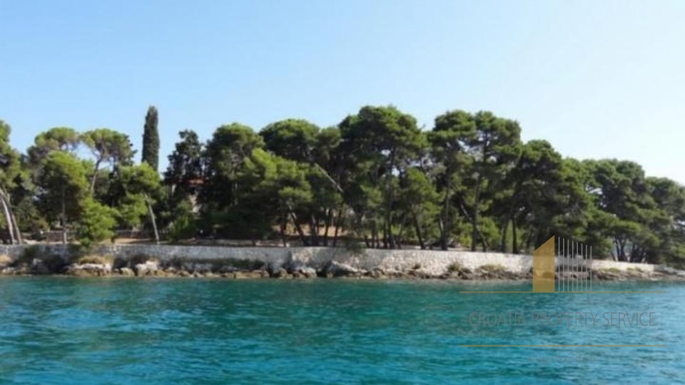 Villa erste Reihe zum Meer in Preko auf der Insel Ugljan mit wunderschönem Meerblick!