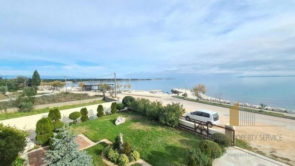 Beautiful property with 5 apartments first row to the sea with private berth in Zaton!