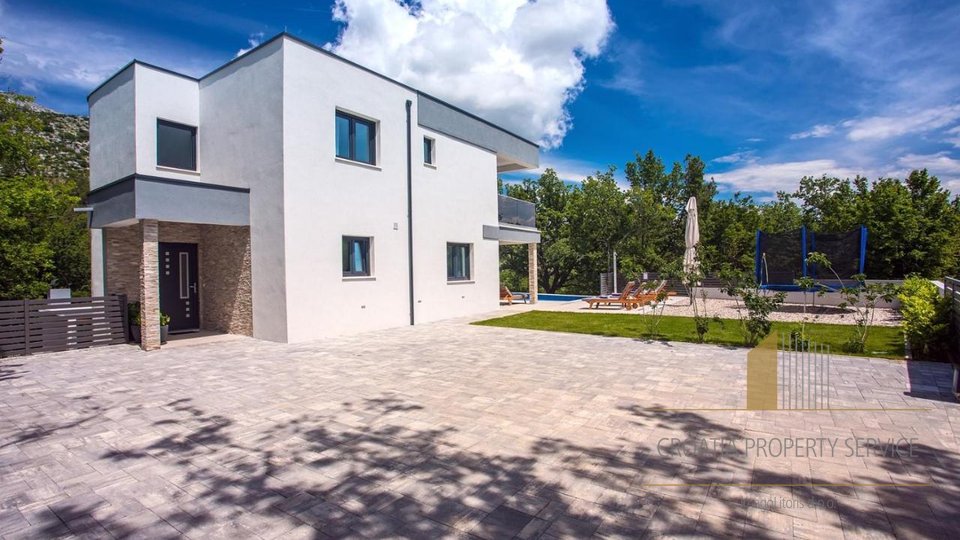 Casa, 250 m2, Vendita, Omiš - Naklice