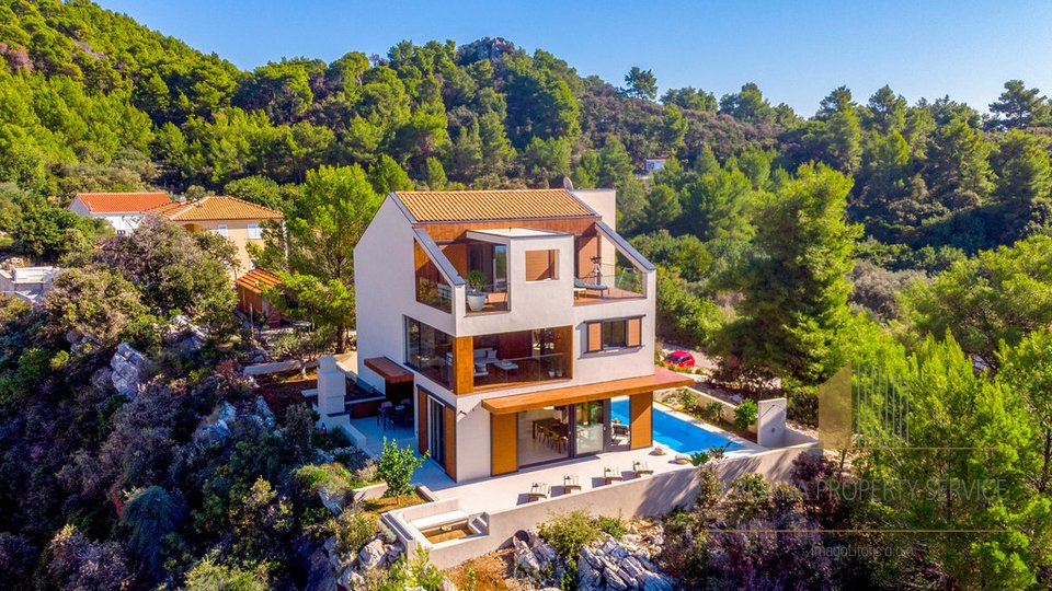 Luxury villa in a unique location first row to the sea - the island of Korcula!
