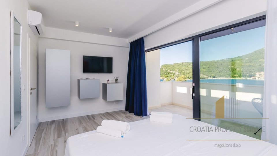 Moderna vila s nevjerojatnim pogledom na more u blizini Dubrovnika!