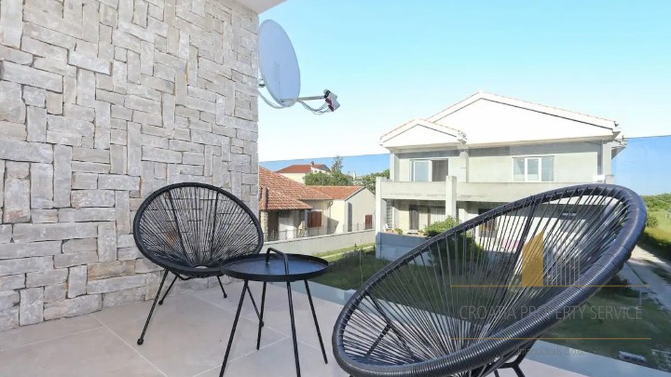 New modern villa with pool 200m from the beach in Zaton!