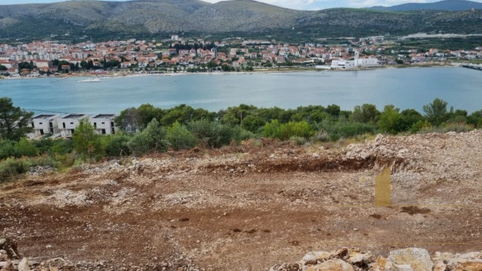 Attractive villa under construction with a sea view on the island of Čiovo!