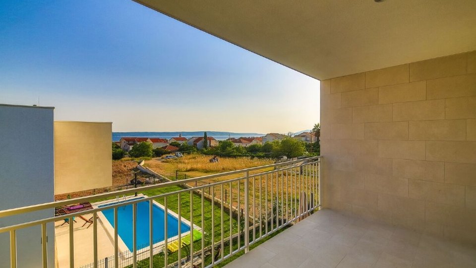 Seven new modern villas for sale in Kastela!