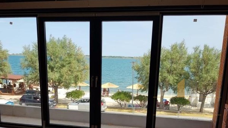 Luxury 5* villa under construction, first row to the sea near Zadar!