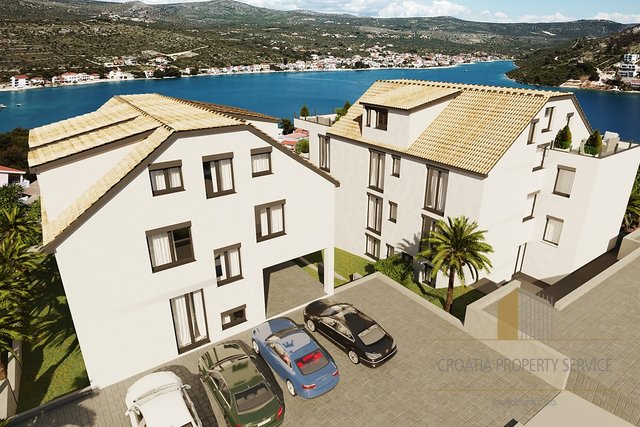 Apartment in a fantastic location with a sea view in Rogoznica!