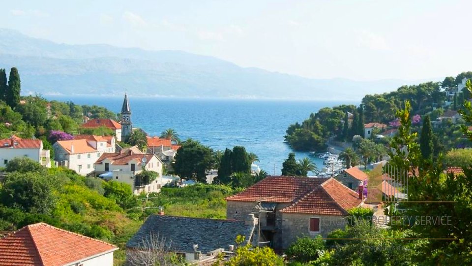 Villa mit Meerblick in Splitska auf der Insel Brač!