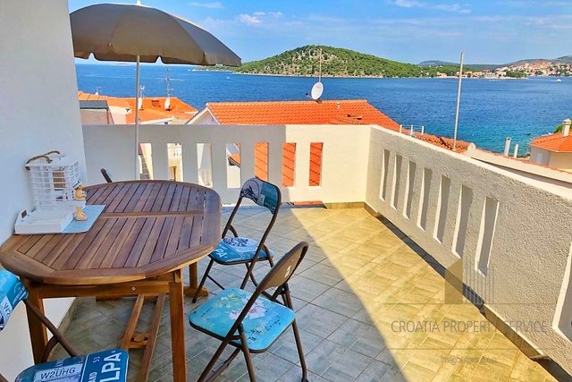 Beautiful apartment house 80 m from the sea and the beach - Ražanj!