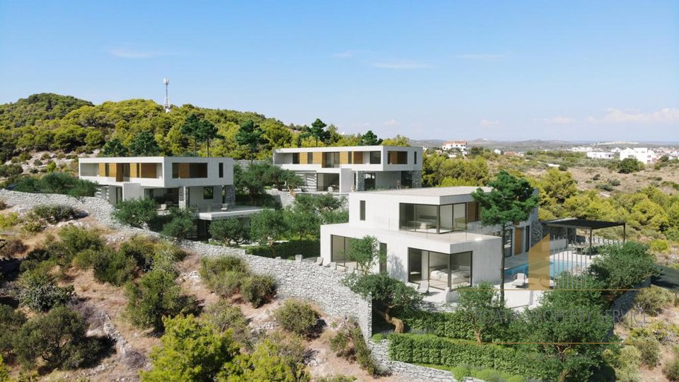 Moderna luksuzna vila s pogledom na morje v Vodicah!