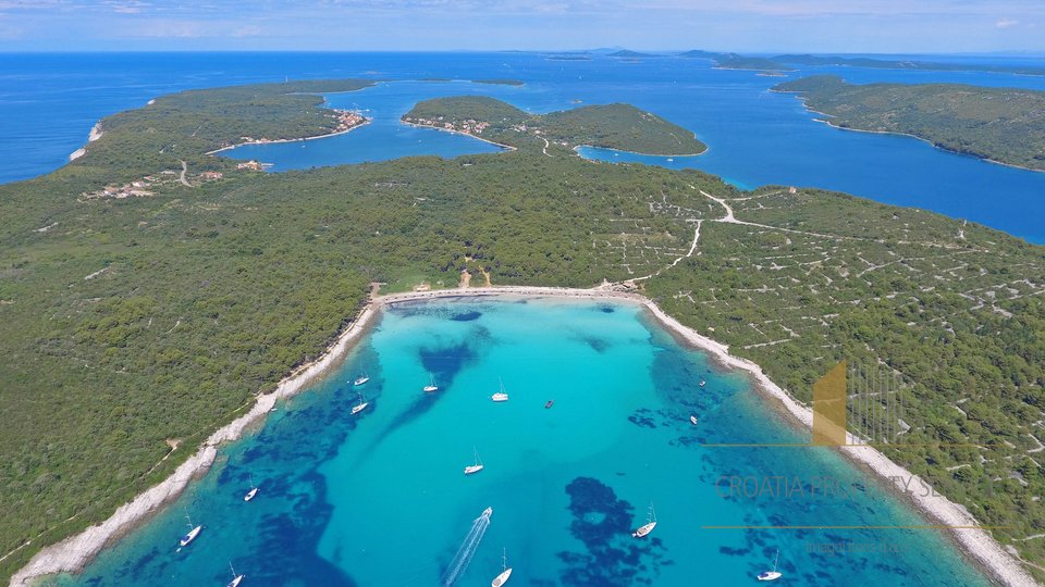 Čudovita vila z bazenom, prva vrsta do morja - Dugi otok!