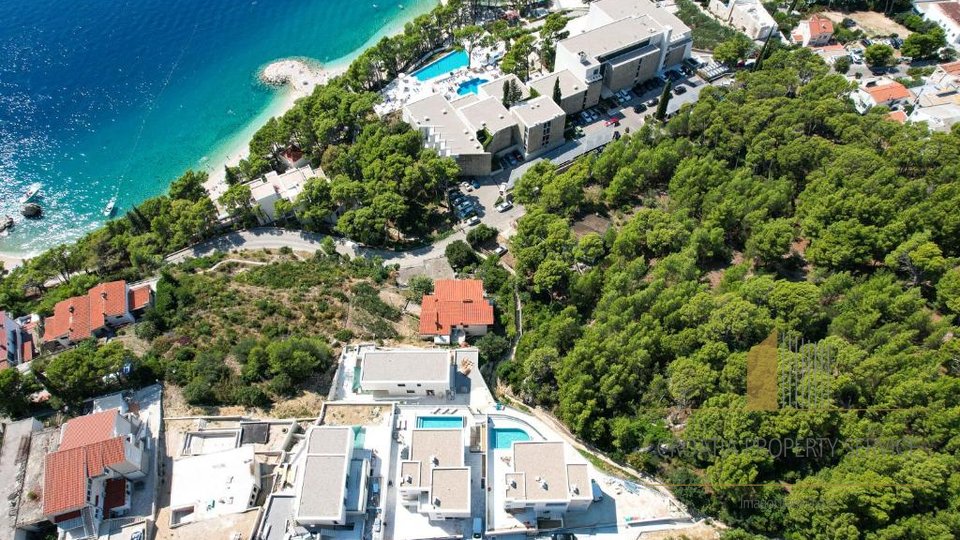 Newly built villa in Baška Voda with open sea view!