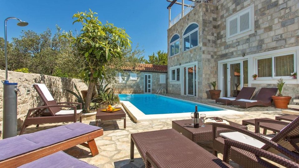 Eine charmante Steinvilla mit Swimmingpool in der Nähe von Dubrovnik!