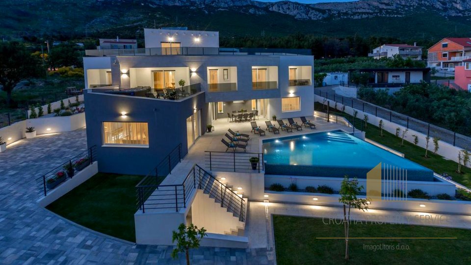 Luxury villa with panoramic sea view near Split!