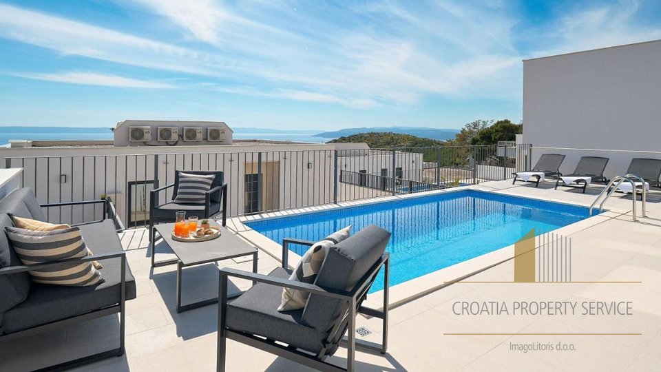 Luxury villa with open sea view in Makarska!