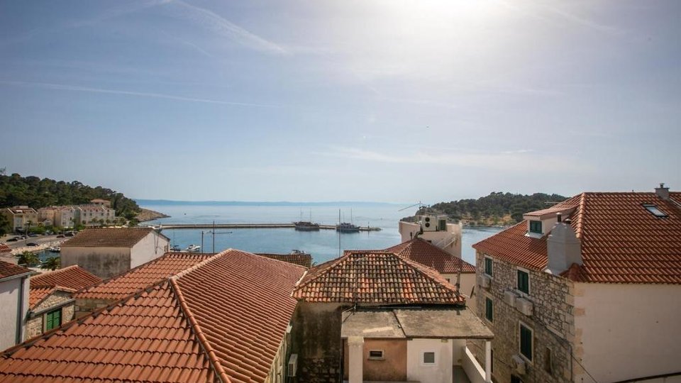 Luxury apartments with sea view in the center of Makarska!