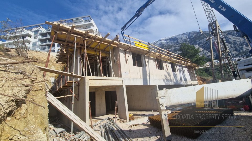 Neu gebaute Wohnungen im Stadtzentrum - Makarska!