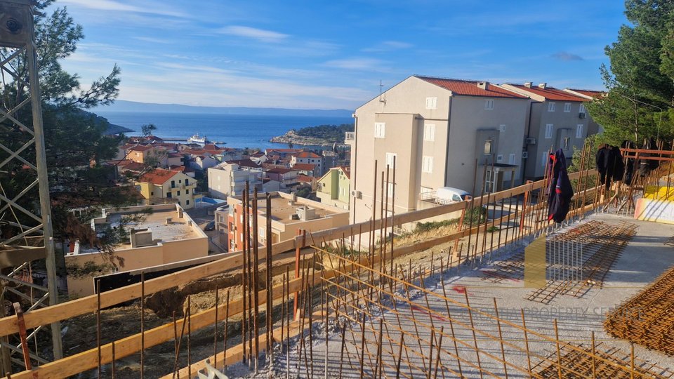 Novozgrajena stanovanja v centru mesta - Makarska!