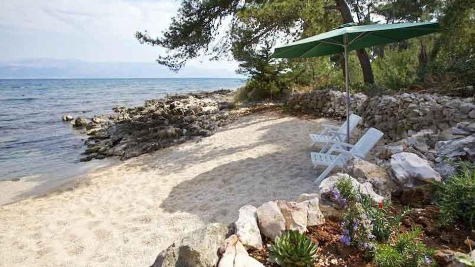 Elegante Steinvilla mit Meerblick auf der Insel Brač!