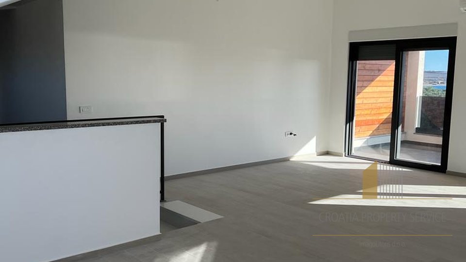 Luxurious two-story apartment with a beautiful view of the sea on the island of Pag!