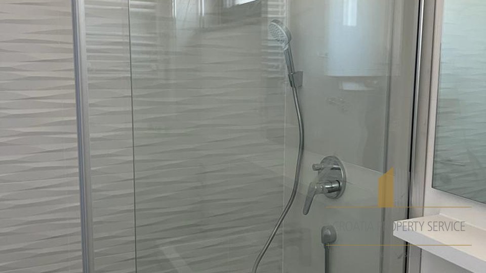 Luxurious two-story apartment with a beautiful view of the sea on the island of Pag!