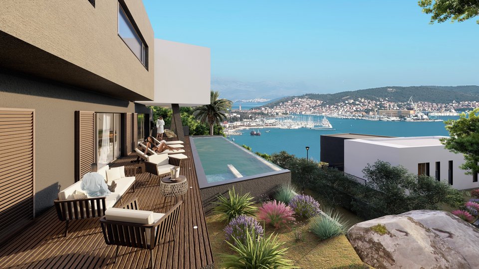 Moderna luksuzna vila OCEAN s pogledom na more u blizini Trogira!