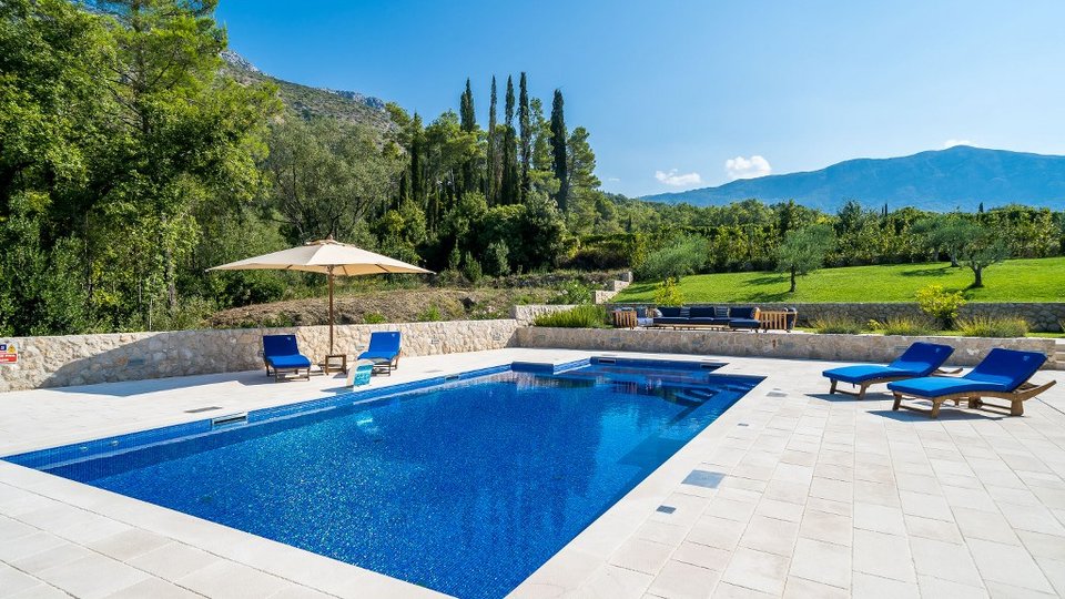 Elegant residence with pool, Konavle Dubrovnik!