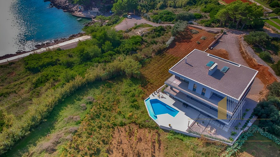 Modern villa with a panoramic sea view on the island of Korčula!
