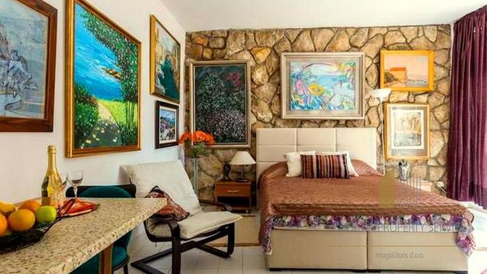 Stone house in an exclusive location, first row to the sea in Dubrovnik!