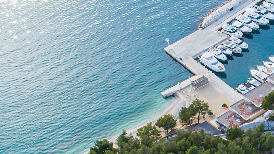 Luksuzno stanovanje na atraktivni lokaciji blizu morja v bližini Splita!