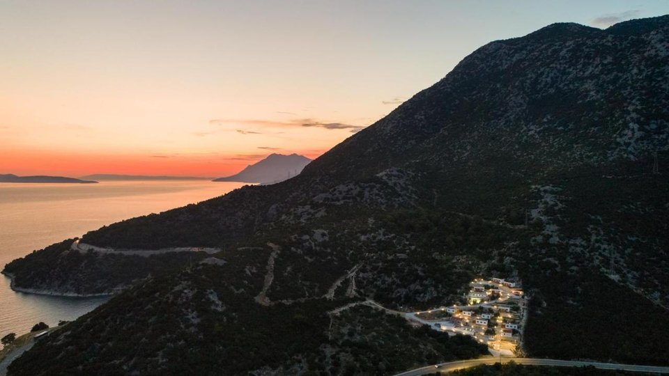 Luxuriöses Campingresort mit wunderschönem Blick auf das Meer – Baćina!