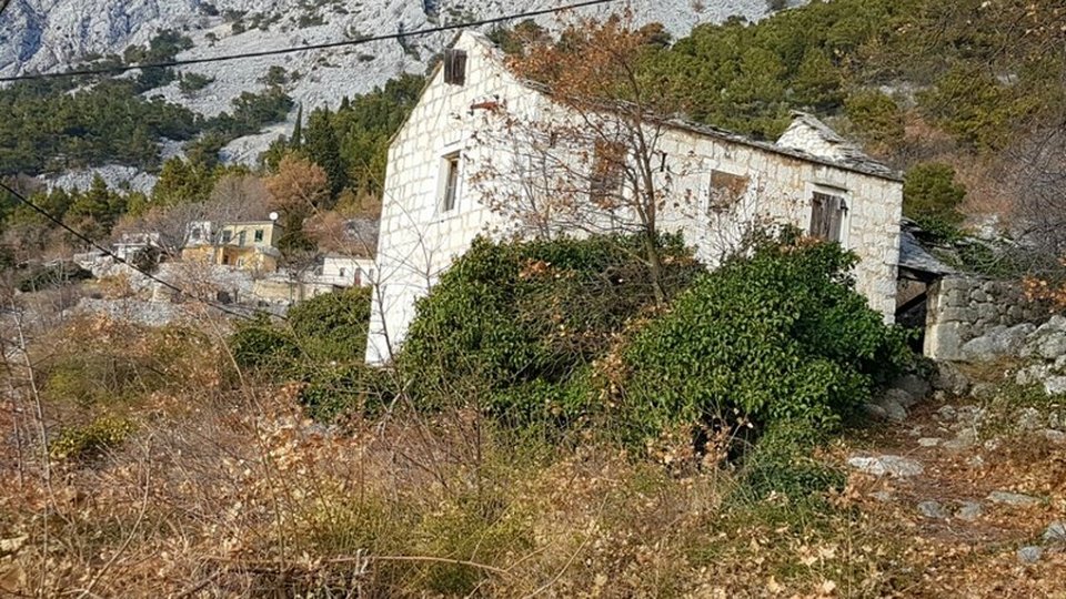 Building plot with two stone houses and open sea view - Baška voda!