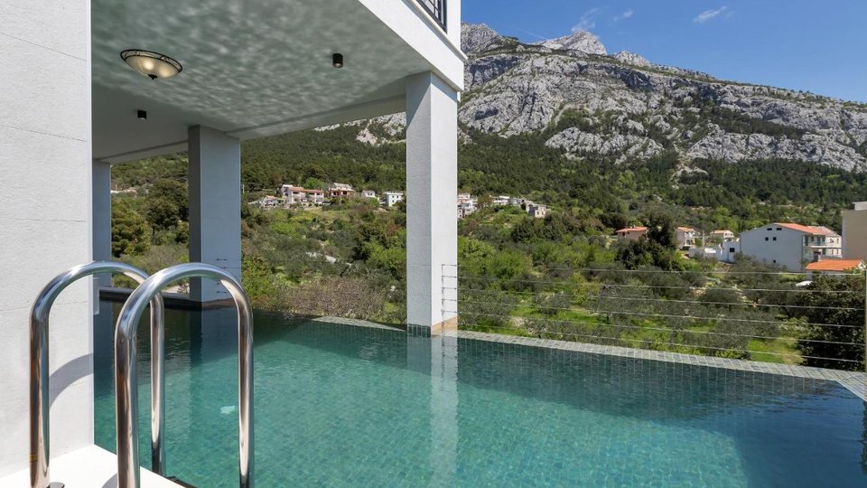A unique luxury villa with a panoramic view of the sea - Makarska!