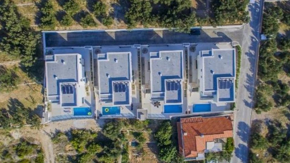 Casa, 350 m2, Vendita, Makarska - Veliko Brdo