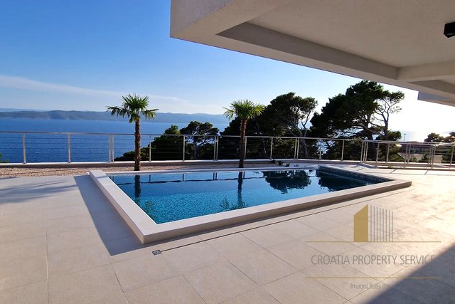 Moderna luksuzna vila s panoramskim pogledom na more - Brela!