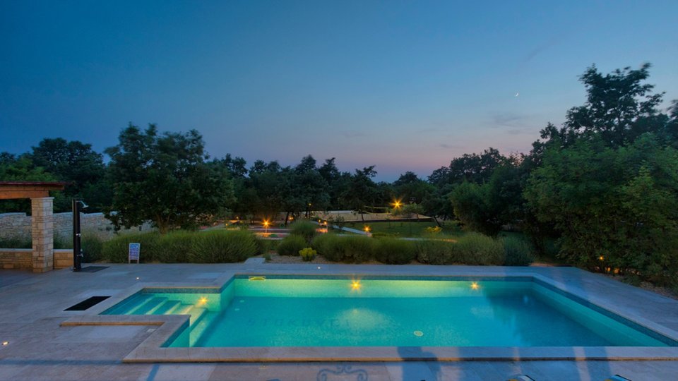 Bellissima villa con piscina nell'Istria centrale - Štokovci!