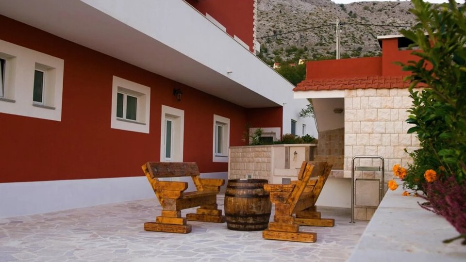Luxusvilla mit Panoramablick auf die Stadt, das Meer und die Inseln in der Nähe von Split!