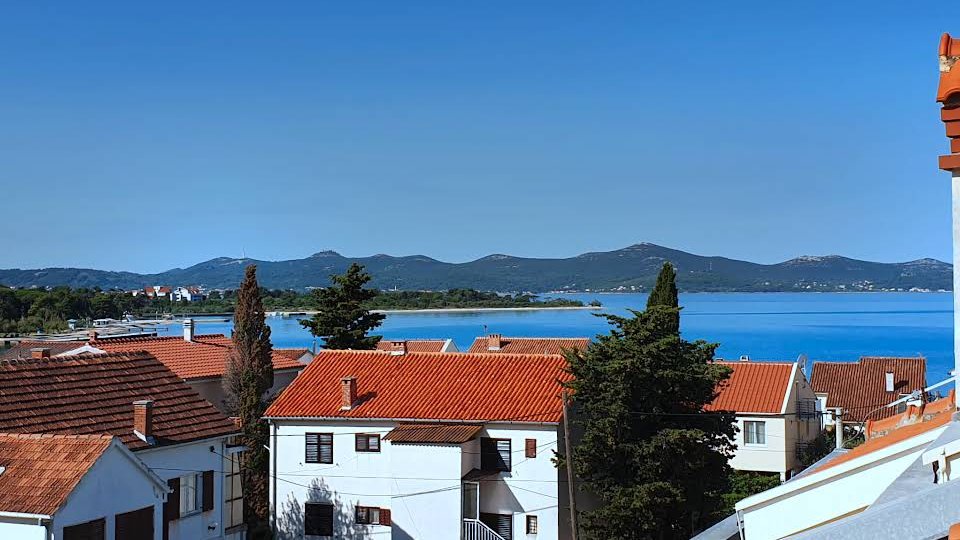 Beautiful apartment villa 50 m from the sea and the beach in Zadar!