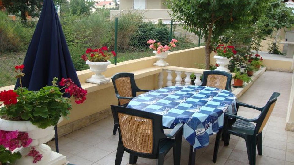 Beautiful apartment villa 50 m from the sea and the beach in Zadar!