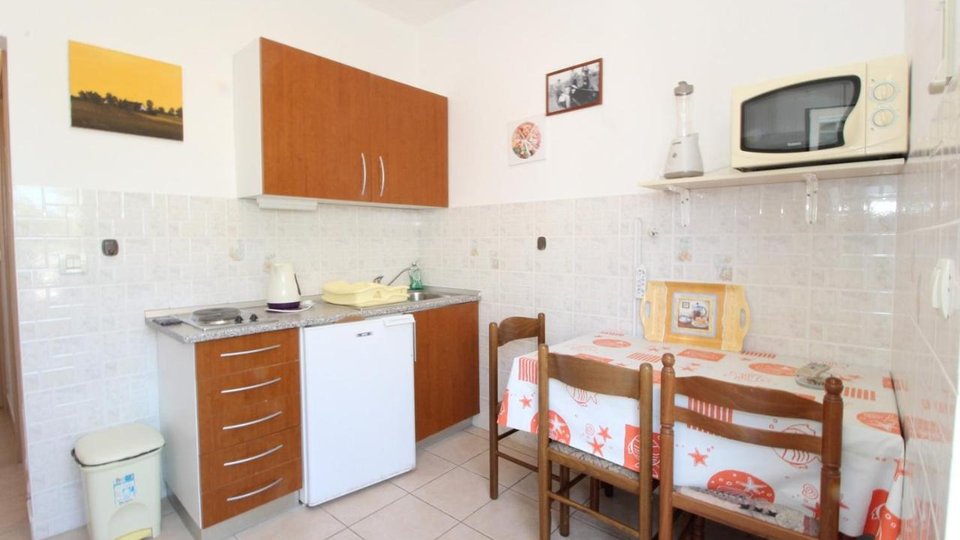 Apartment house with sea view on the island of Pag!