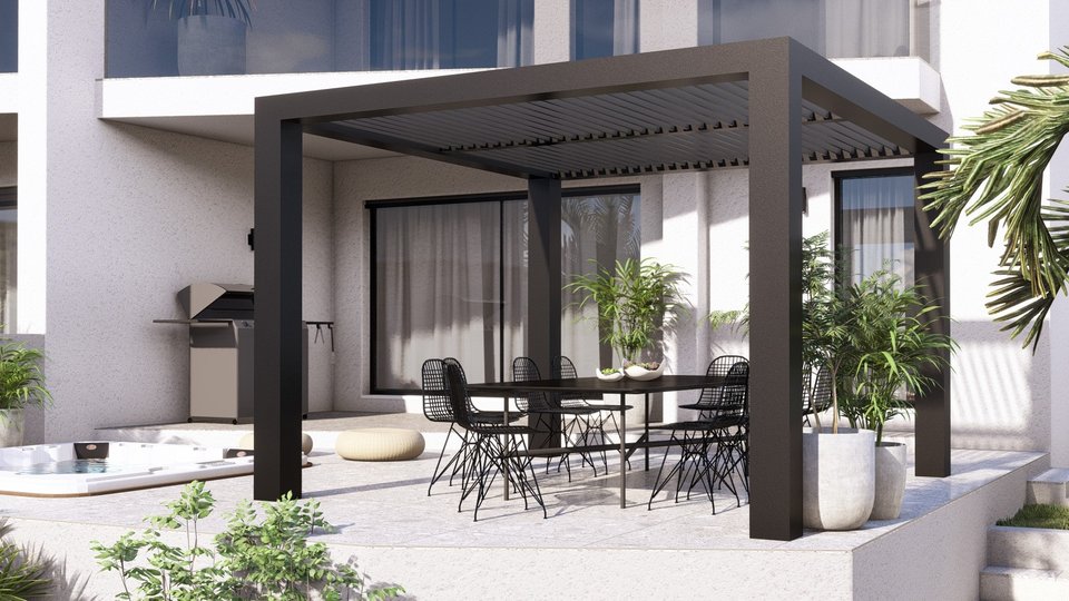 Luxus-Penthouse in einem Neubau, 1. Reihe am Meer in der Nähe von Trogir!