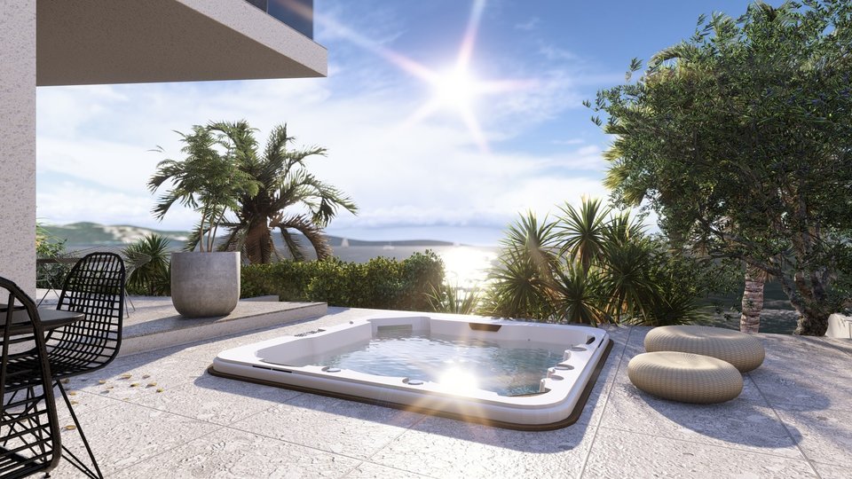 Luxus-Penthouse 1. Reihe am Meer in der Nähe von Trogir!